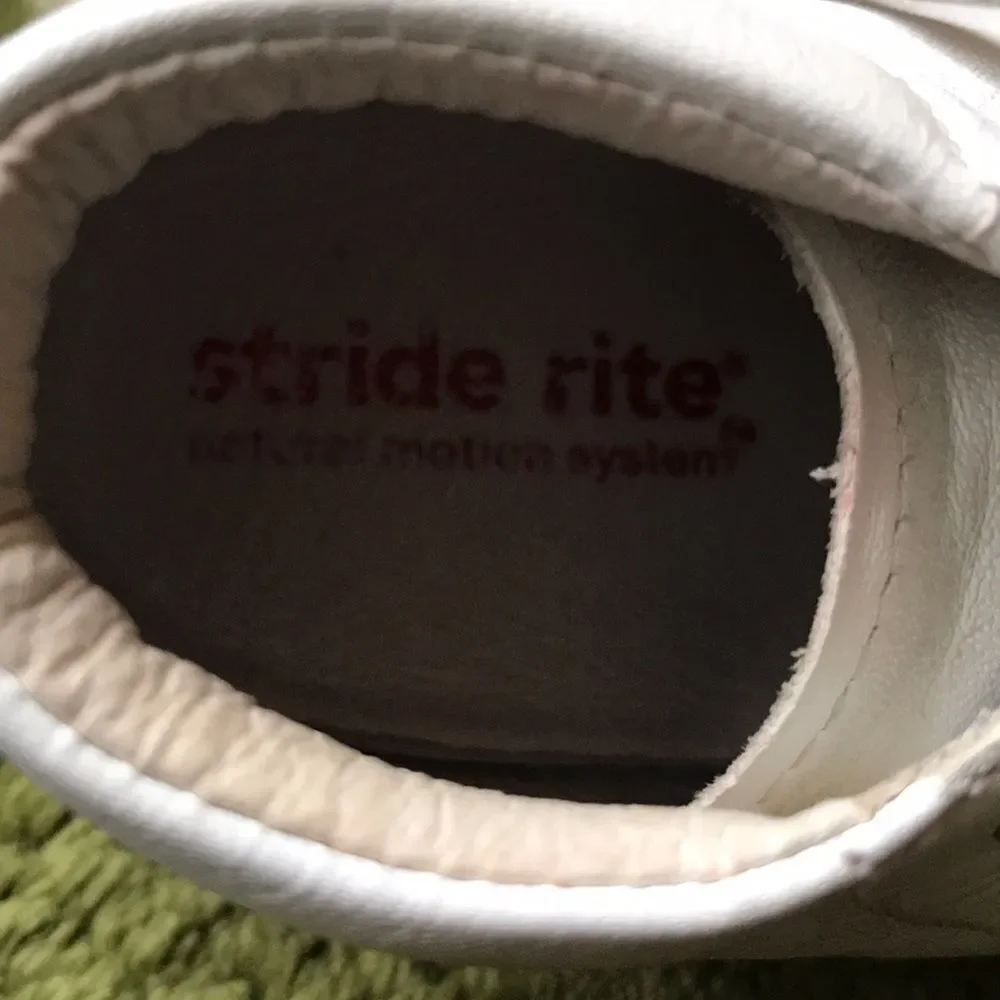 Stride Rite leather sneakers 5 infant